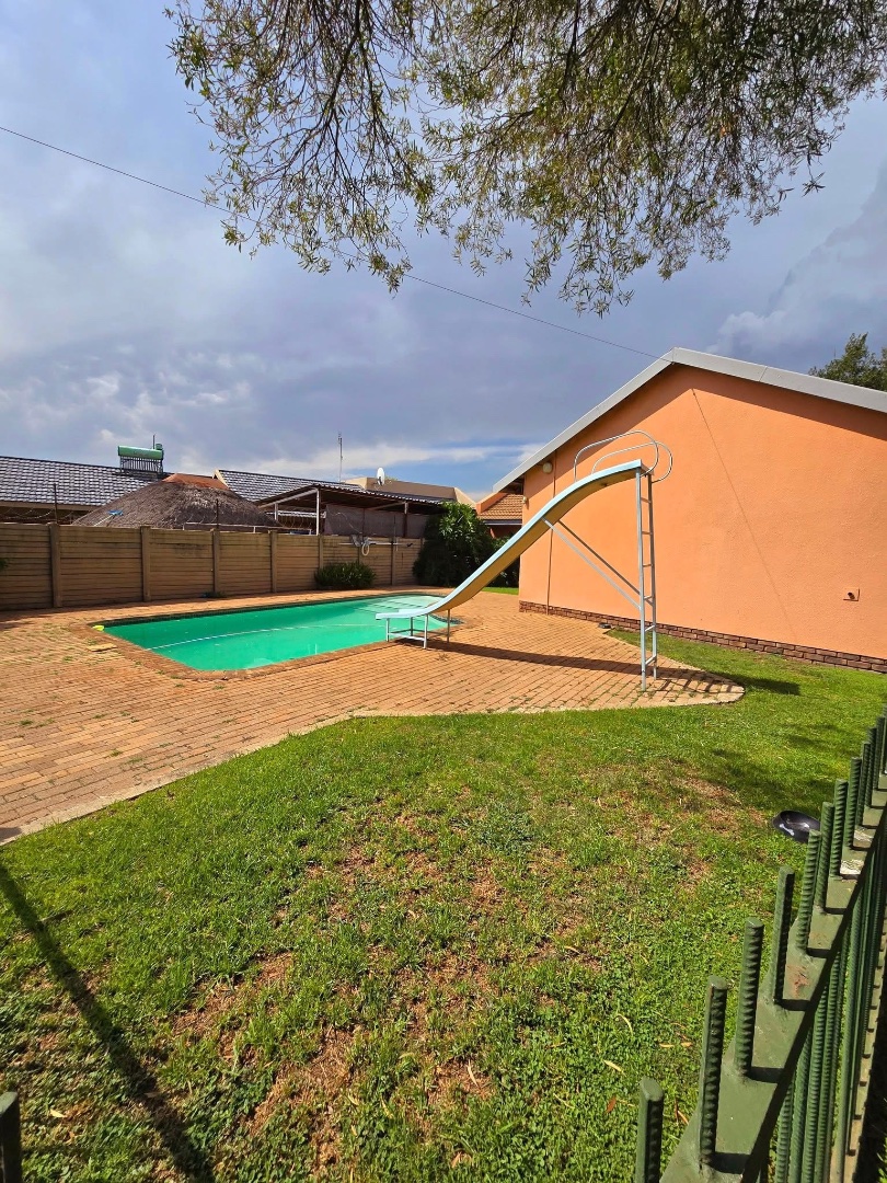 4 Bedroom Property for Sale in Orkney North West